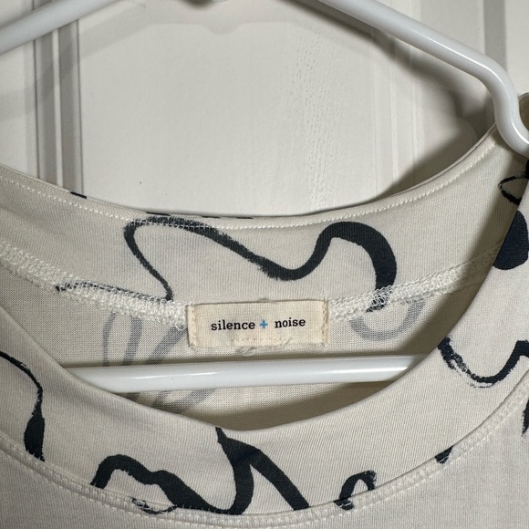 Silence + Noise Dress - Picture 3 of 5